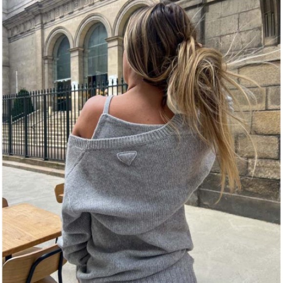 Prada Sweaters - NWT Prada Cashmere Wool Bolero Sweater in Marmo Gray Size 40 (US 4)